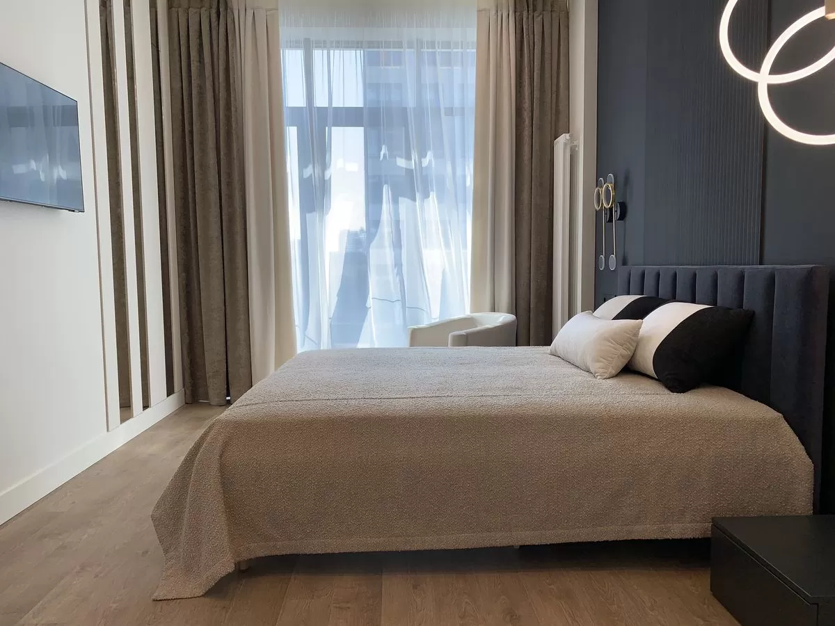 Портьеры из шинила двух цветов и вуали 2.80/3